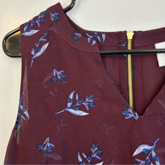 CAbi Icy Floral Burgundy Sleeveless V-neck Flowy Blouse/Tank Size XS - Picture 6 of 11